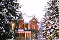 Carriage House Inn at the Sardy House