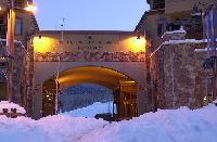 Sundial Lodge